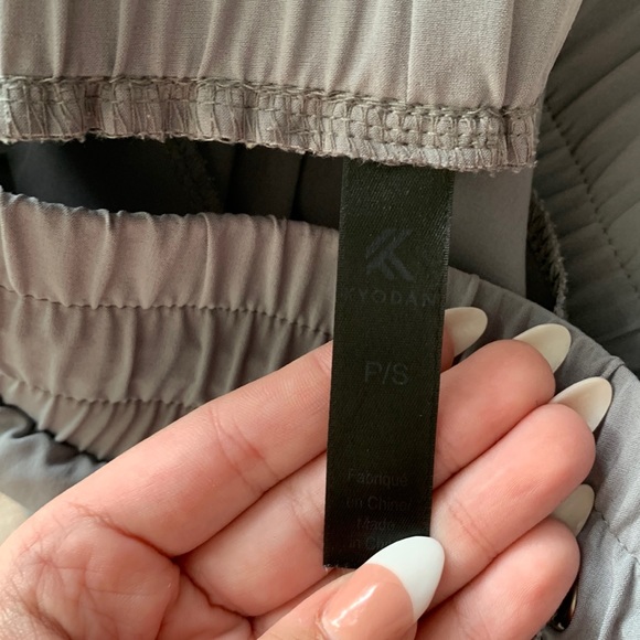 Gray athletic joggers - Picture 4 of 4